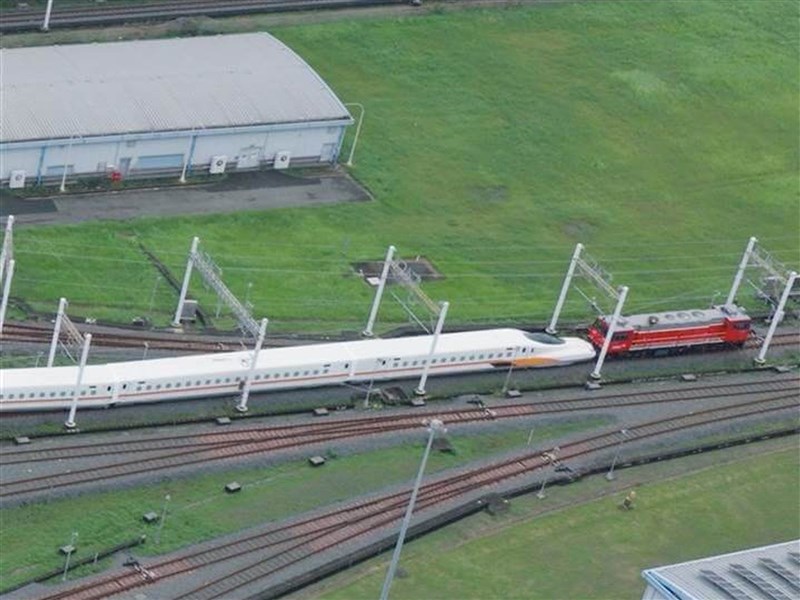 台湾高速鉄道　日本製の新型車両、基地内で静的試験開始　来年7月に営業投入へ