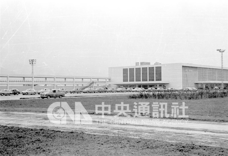 El Aeropuerto Songshan en 1963. (Foto de archivo de CNA)