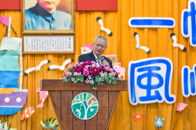林昭庚院士慨捐陝西國小160萬設獎學金，鼓勵學弟妹勇敢追夢