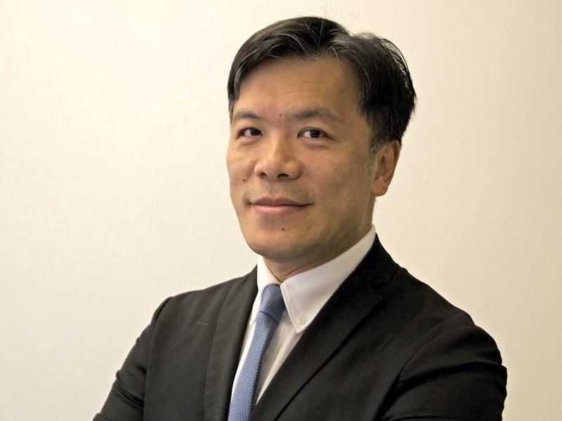 傳播學者游梓翔(圖)10日在臉書表示,他針對中國時報報導總統蔡英文的專訪進行評論,經查證原報導不實,已撤評論,並向蔡總統和社會大眾致歉。(圖取自游梓翔臉書facebook.com/youzx)