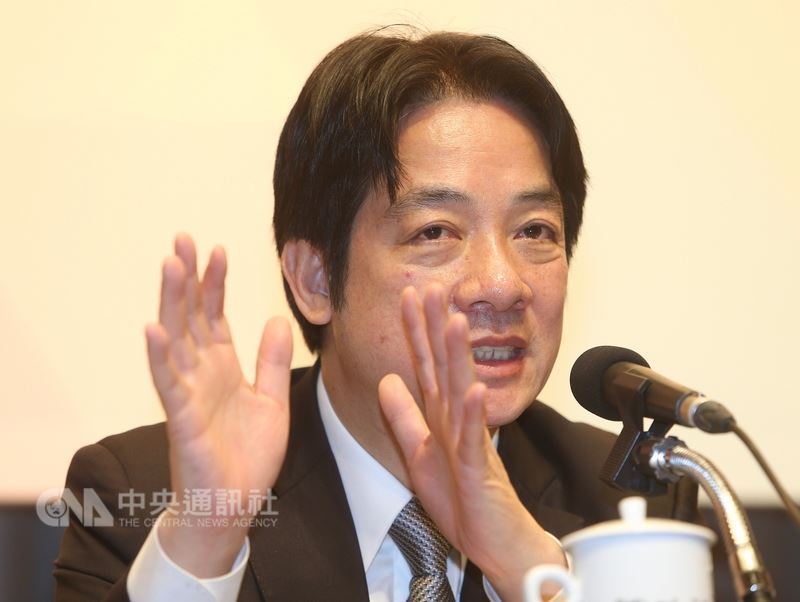 行政院長賴清德將於14日起,連開3天記者會宣布因應少子化、解決青年低薪與經濟移民政策。(中央社檔案照片)