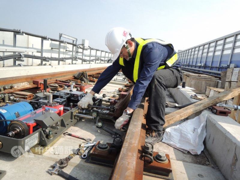 桃園捷運公司5日起將釋出140個職缺,工作內容囊括運務、維修、管理等5大類,其中「副管理師」職務薪資更上看7萬元。(桃園大眾捷運公司提供)中央社記者吳睿騏桃園傳真 107年6月4日