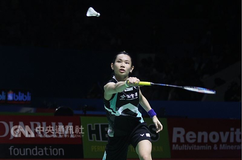 羽球球后戴資穎在印尼羽球公開賽首戰,以直落二擊敗日本選手川上紗惠奈。中央社記者周永捷雅加達攝 107年7月4日