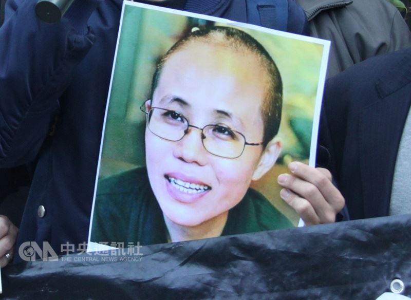 諾貝爾和平獎得主劉曉波的遺孀劉霞(圖)傳出10日上午已搭機離開北京,前往德國柏林,她的弟弟劉暉在微信發文證實。(中央社檔案照片)