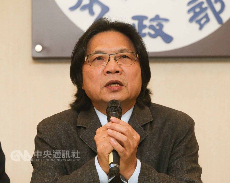 行政院長賴清德12日在行政院會後記者會宣布內閣改組名單,內政部長葉俊榮(圖)將接掌教育部。(檔案照片)中央社 107年7月12日