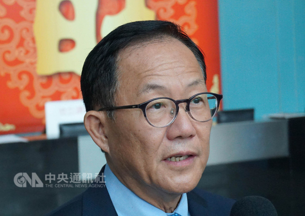 台北市長柯文哲競選辦公室31日公布財務監督委員會委員名單,柯文哲呼籲對手盡快公布選舉帳目。對此,國民黨台北市長參選人丁守中(圖)表示,完全沒問題,會在11月10日的電視辯論會提出由會計師簽證查核的選舉帳目。中央社記者劉建邦攝 107年10月31日