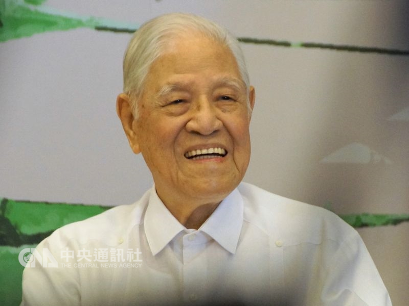 前總統李登輝29日在家中摔倒撞傷頭部,緊急住進北榮加護病房,檢查發現李登輝腦部些微出血。(中央社檔案照片)