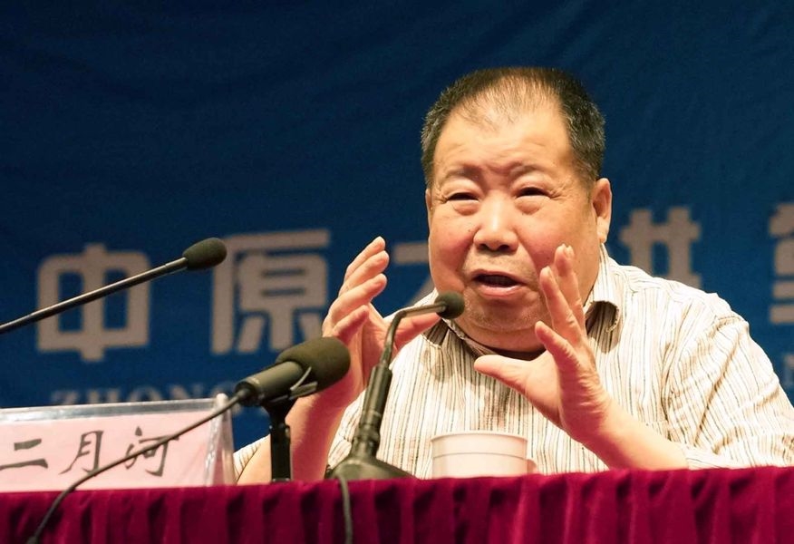 中國大陸知名作家二月河14日凌晨病逝,享壽73歲。(檔案照片/中新社提供)
