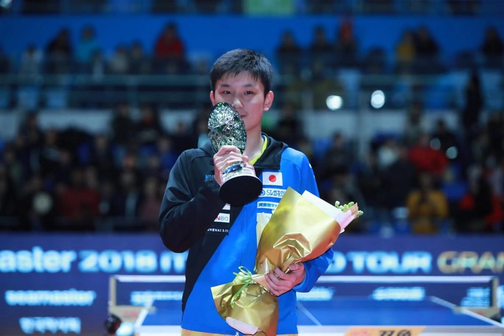 國際桌球總會世界巡迴賽總決賽男單決賽16日登場,15歲的日本桌球一哥張本智和奪得冠軍,成為本項比賽歷來最年少冠軍。(圖取自國際桌總官網網頁cn.ittf.com)