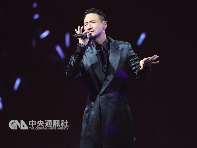 被封為「逃犯剋星」的港星張學友(圖)28日至30日在中國大陸蘇州連唱3天,蘇州警方在全市共逮到22名逃犯。(中央社檔案照片)
