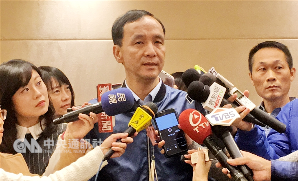 前新北市長朱立倫表示,中國國民黨對九二共識的立場清楚,堅持一中各表就是中華民國。(中央社檔案照片)