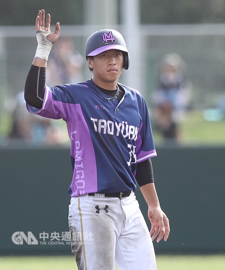 中職Lamigo桃猿林立在亞洲門戶交流戰中,兩天下來累積6支安打3分打點。他表示,主要是因為春訓調整揮擊方式,縮短揮棒軌跡,收到成效。中央社記者張新偉石垣島攝 108年2月10日