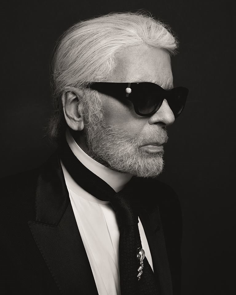 時裝品牌香奈兒藝術總監卡爾拉格斐19日病逝。(圖取自facebook.com/karllagerfeld)