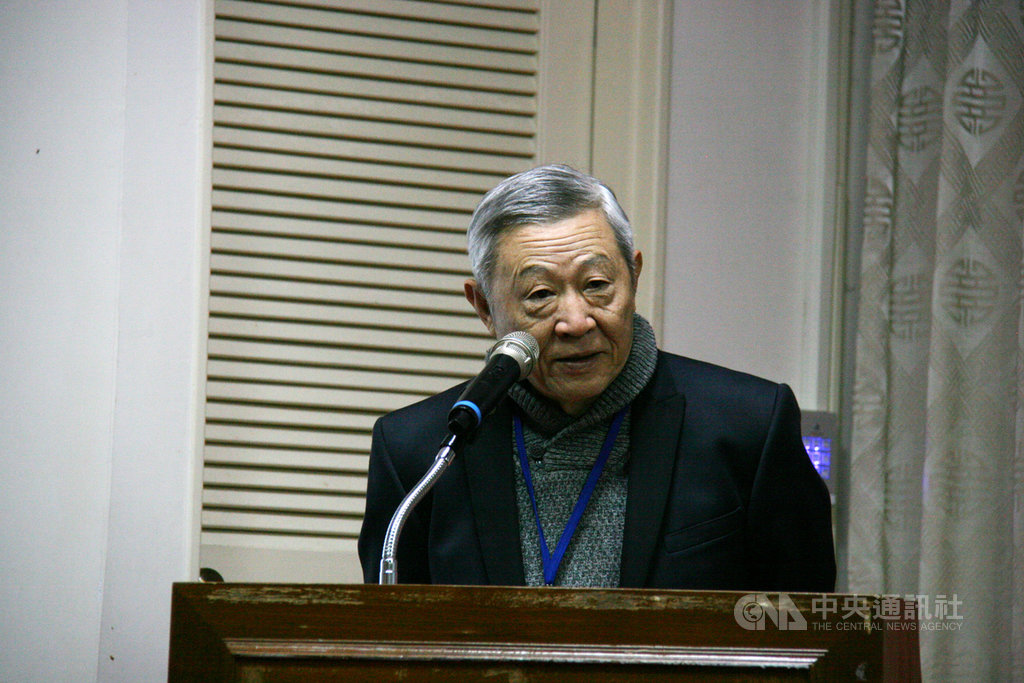 學者趙春山提醒,中共總書記習近平並未明確指出「兩制台灣方案」的內容是什麼,「就是引蛇出洞,讓你講你的」,以便蒐集台灣各方說法,研擬因應。中央社記者繆宗翰攝 108年3月16日