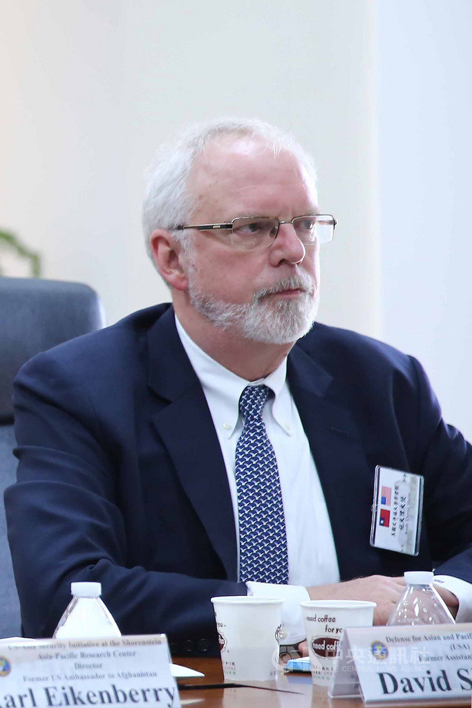 前美國國務院副助卿施大偉(David Shear)19日表示,台灣非國際局勢中的棋子,而是重要民主成員。中央社記者游凱翔攝 108年3月19日