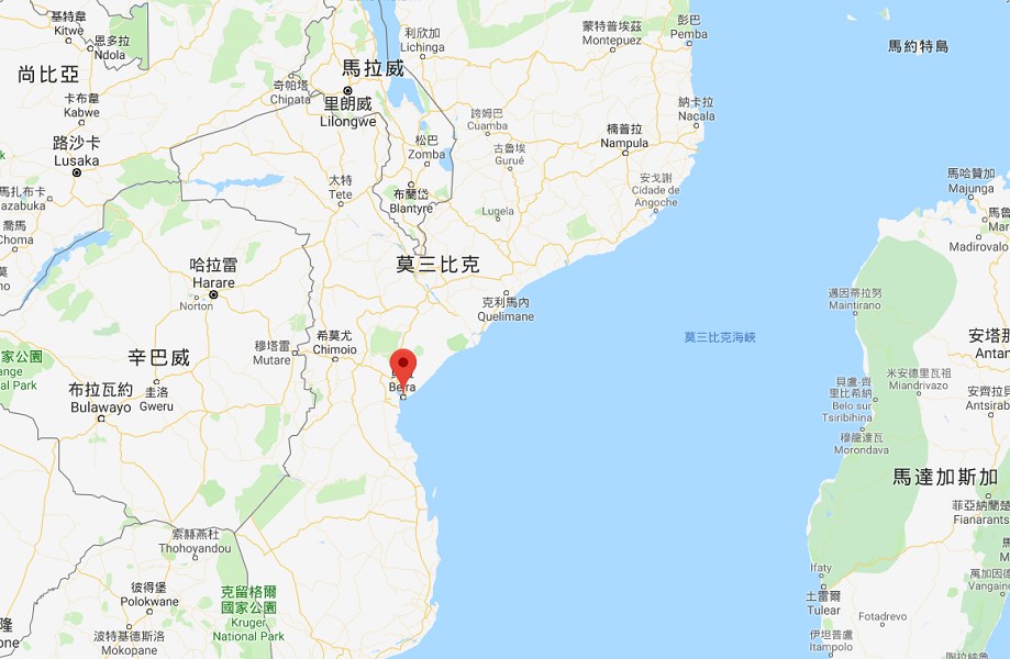 熱帶氣旋伊代重創非洲國家莫三比克、馬拉威與辛巴威。天災雖已兩週,但首當其衝的莫國貝拉(紅標處)受創最深。(圖取自Google地圖)