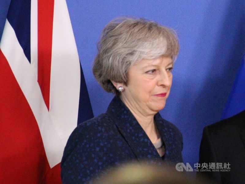 英國首相梅伊5日致函歐盟,要求將脫歐期限延後到6月30日。但歐盟領導層堅持認為,她須先展現可行計畫,以保她的脫歐協議在陷入僵局的國會取得共識。(中央社檔案照片)