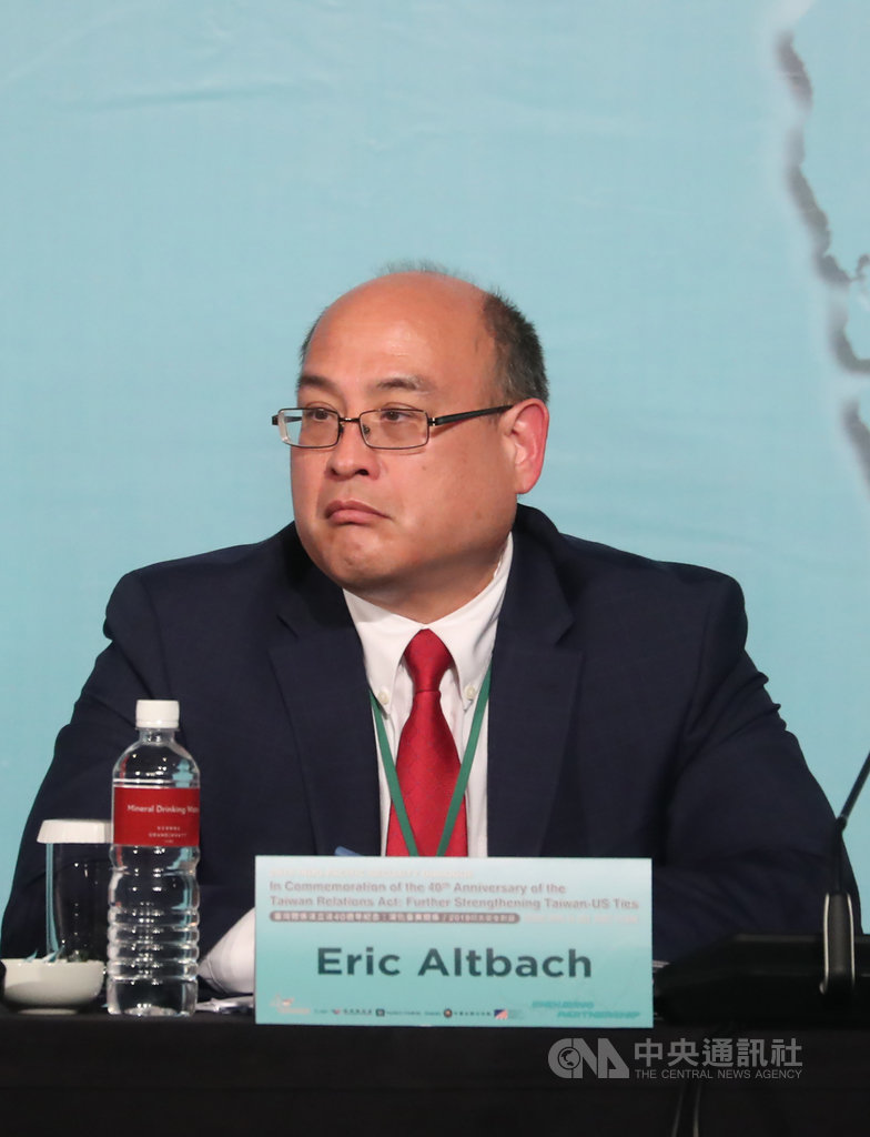 前美國副助理貿易代表艾特巴赫(Eric Altbach)日前受訪表示,美國與台灣的貿易關係很重要,今年應該召開台美貿易暨投資架構協定(TIFA)會談。中央社記者吳家昇攝 108年4月20日