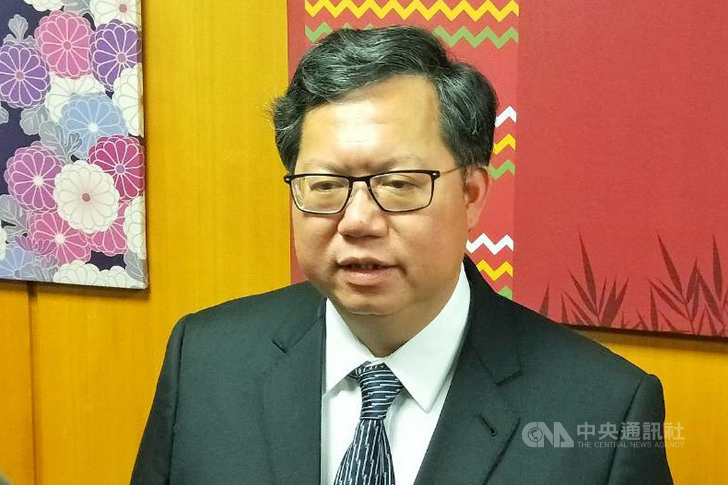 高雄市長韓國瑜針對是否投入2020總統大選發表5點聲明。桃園市長鄭文燦(圖)24日表示,市長對市民有責任,照顧市民並建設城市,也是能做事的職務。中央社記者吳睿騏桃園攝 108年4月24日