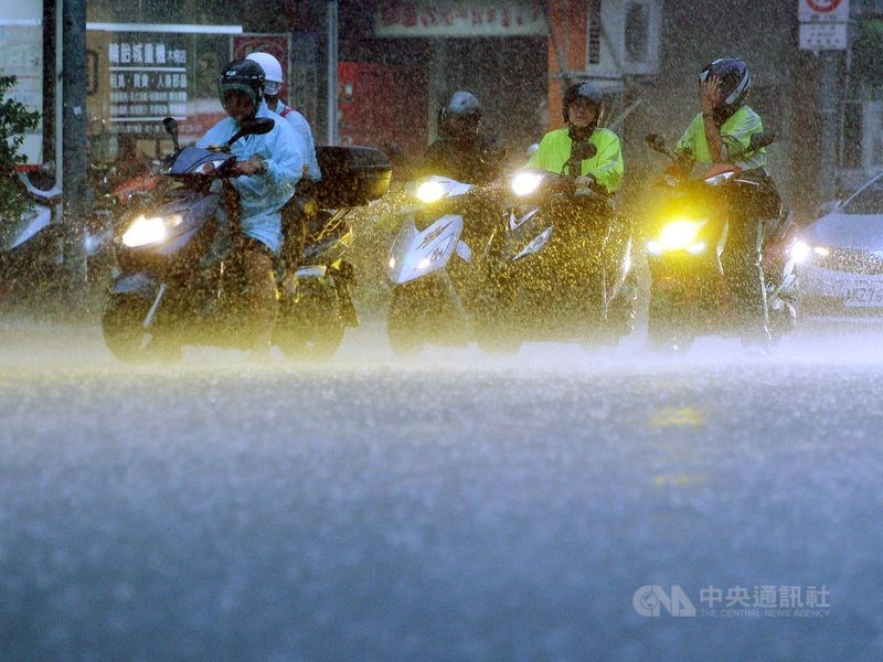 梅雨鋒面5 1清晨報到全台有明顯雨勢 生活 重點新聞 中央社cna