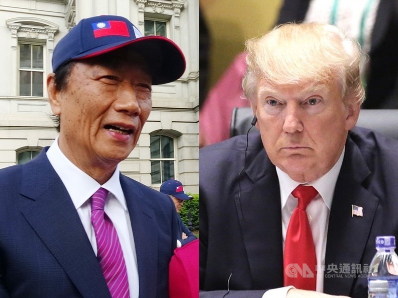 白宮發言人桑德斯2日發表聲明說,美國總統川普(右)並未討論支持鴻海董事長郭台銘(左)在台灣的競選。(中央社檔案照片)