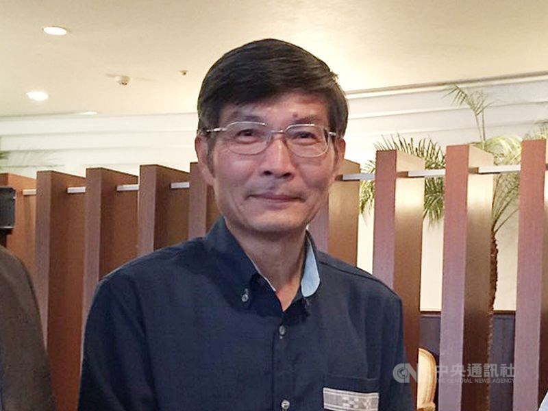監察委員江綺雯、仉桂美23日表示,已故大阪辦事處長蘇啓誠(圖)的輕生,至今仍無人負責,核有違失,監察院22日通過調查報告糾正外交部。(中央社檔案照片)