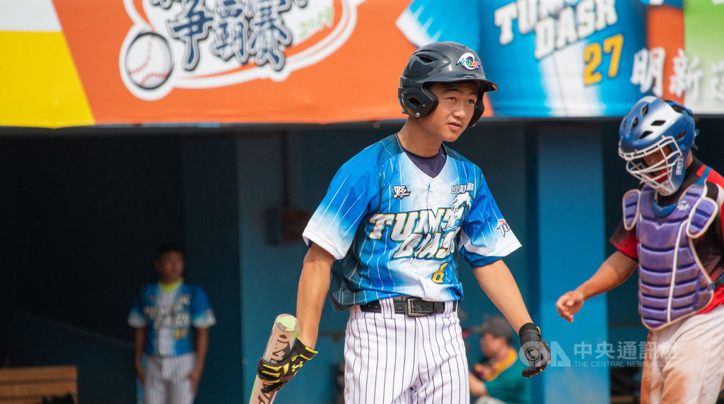 2019年全國大專校院系際盃棒球爭霸4強戰25日開打,去年冠軍海科運休(圖)打擊發揮,以11比4擊退成大環工,挺進冠軍戰。(大專體總提供)中央社記者謝靜雯傳真 108年5月25日