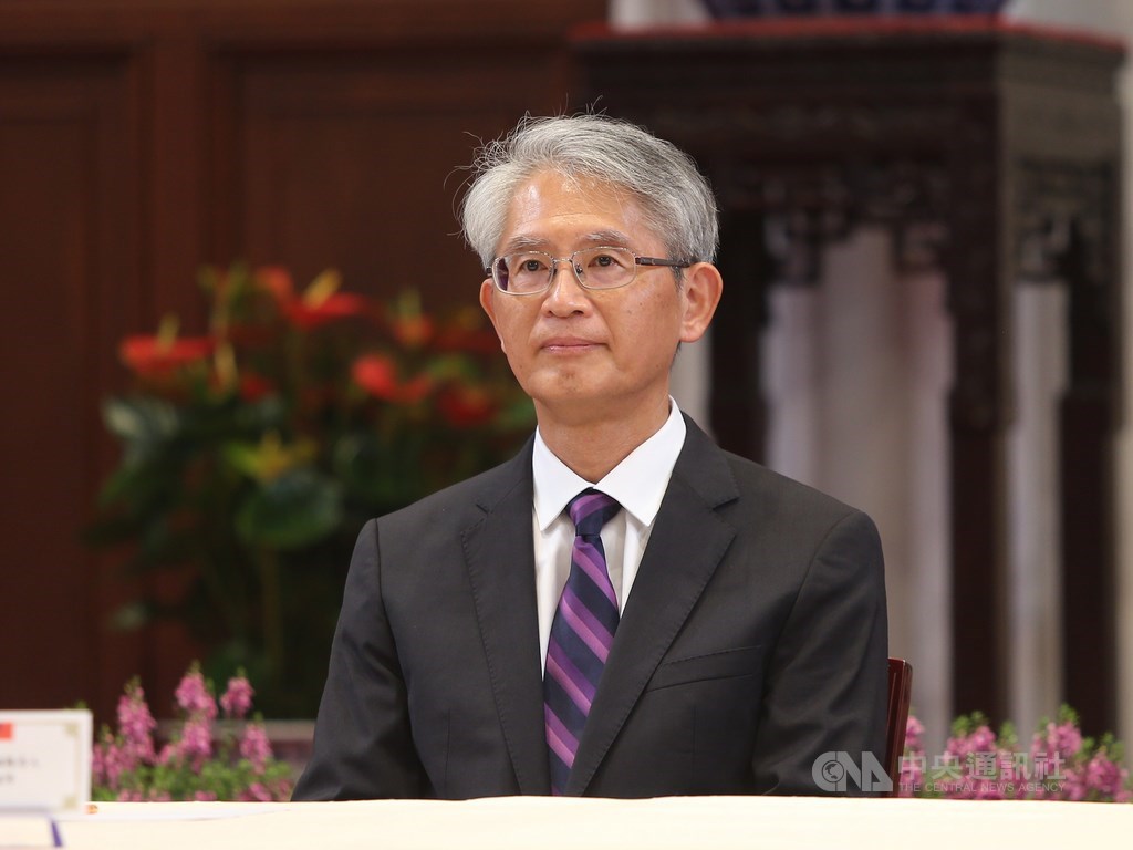 台大法律系教授謝銘洋(圖)獲得總統蔡英文提名108年司法院大法官,27日在總統府出席被提名人介紹記者會。中央社記者徐肇昌攝 108年5月27日
