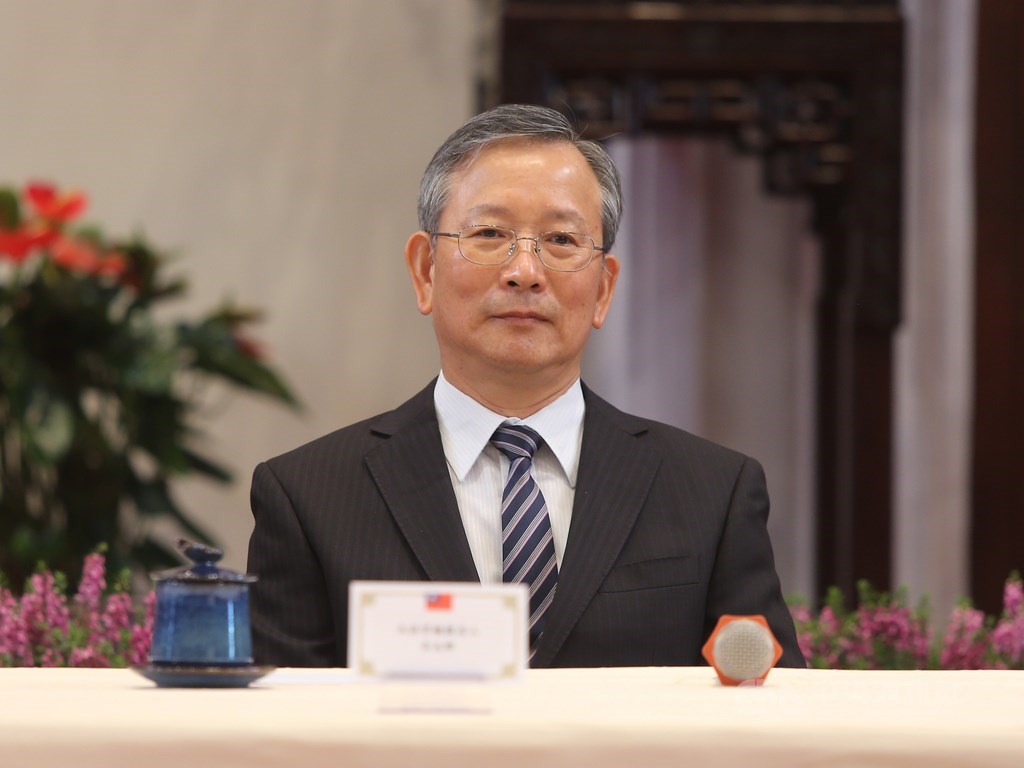 司法院秘書長呂太郎(圖)獲得總統蔡英文提名108年司法院大法官,27日在總統府出席被提名人介紹記者會。中央社記者徐肇昌攝 108年5月27日