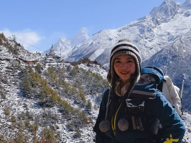 綽號「三條魚」的台灣女性登山家詹喬愉27日完攀全球之巔聖母峰,對她來說,登山不光是一種樂趣,更是一種自我挑戰。(圖取自facebook.com/3xfish)