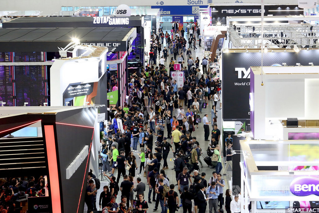 2019年台北國際電腦展(COMPUTEX 2019)1日落幕,共吸引來自171國、4萬2495名國際買主來台參觀,前10大買主國分別為中國、美國、日本、南韓、香港、泰國、新加坡、德國、馬來西亞與印度。(外貿協會提供)中央社記者廖禹揚傳真 108年6月1日