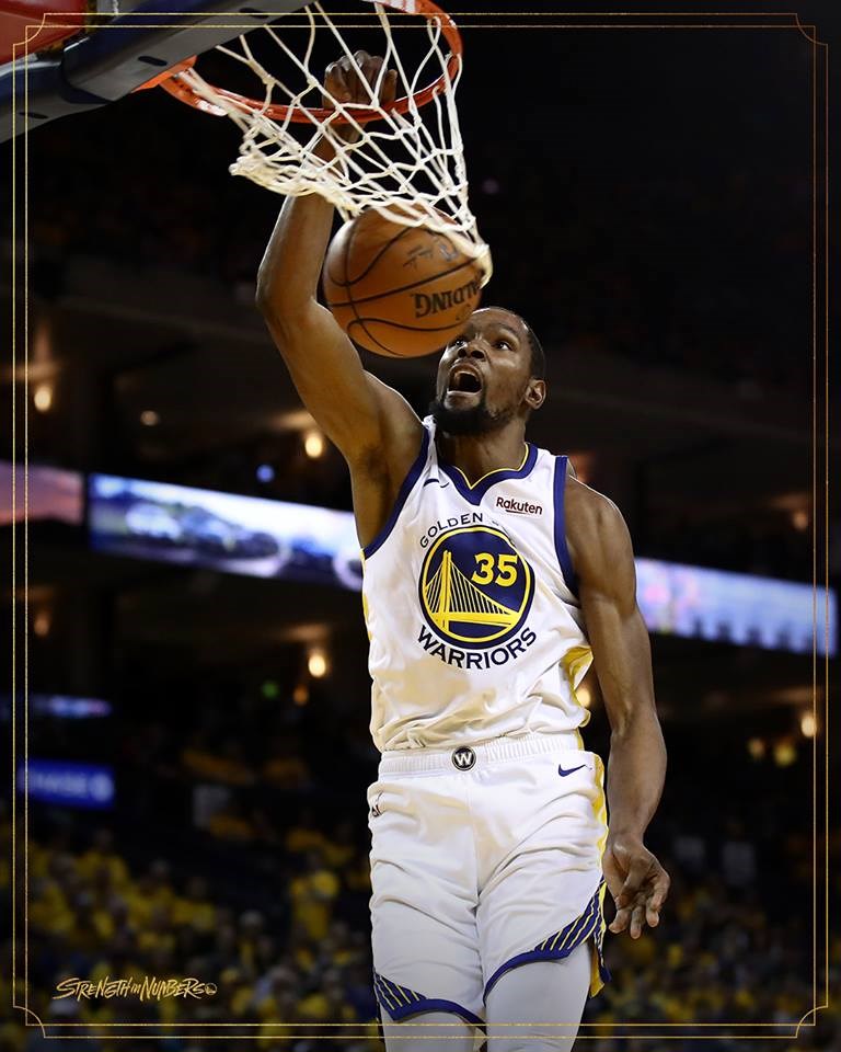 NBA多倫多暴龍再下一城就能抱回隊史首冠,衛冕軍金州勇士背水一戰,因傷缺陣的兩屆總冠軍賽MVP杜蘭特可望回歸。(圖取自facebook.com/warriors)