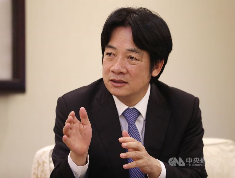 86天的初選之路,讓前行政院長賴清德的政治處境、黨內關係全盤改變,與新潮流也漸行漸遠,但他仍然擁有強大的基層實力,下一步怎麼走,對於2020總統大選有舉足輕重的影響。(中央社檔案照片)