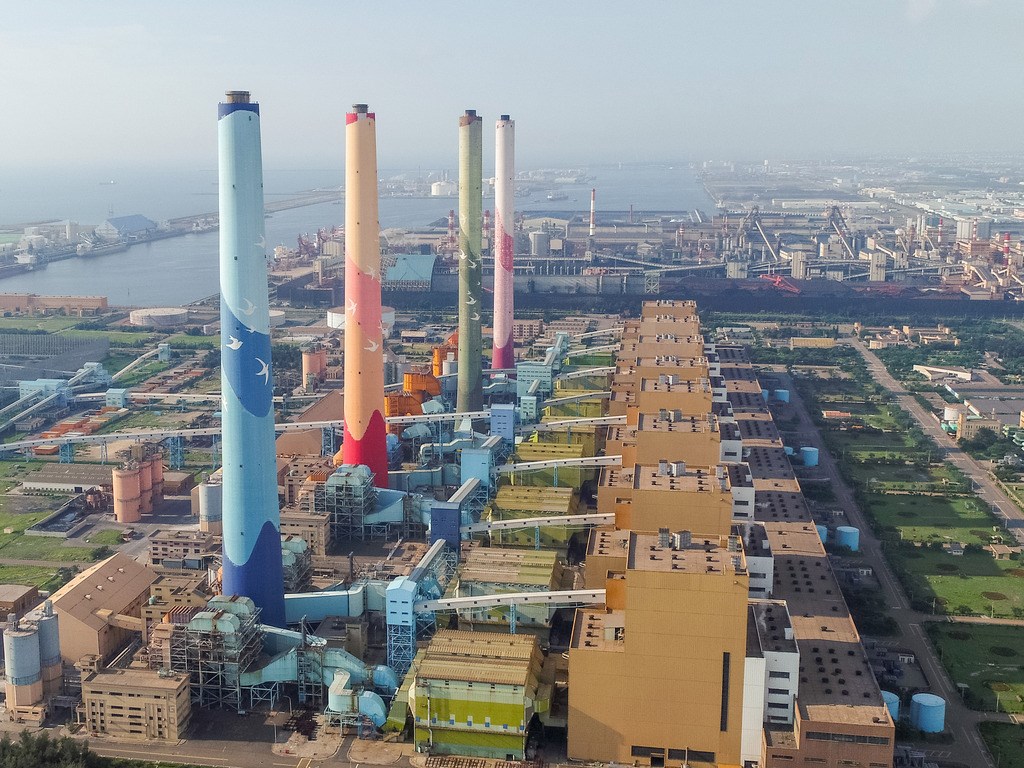 台中市府擬將台中火力發電廠減煤量,由1260萬噸再降到1104萬噸,換算等於再減少約36億度發電量(市府提供)中央社