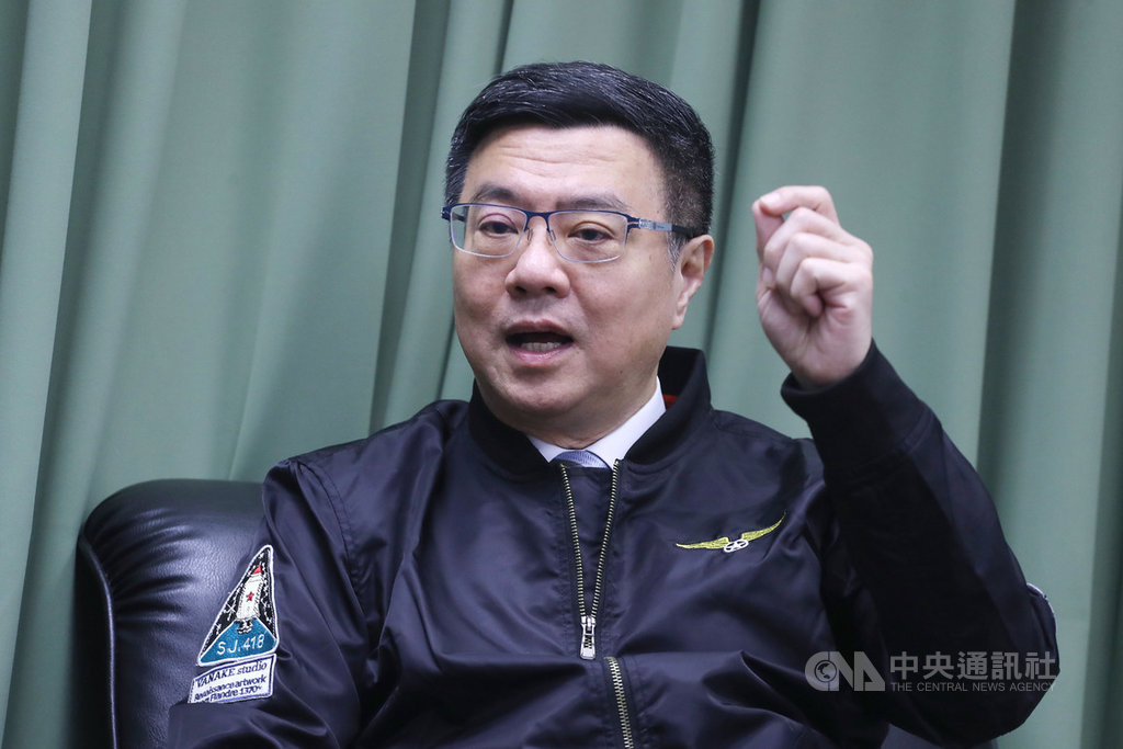 針對時代力量下週可能討論自推總統候選人提案,民進黨主席卓榮泰24日接受中央社專訪表示,站在台灣本土立場,大家能夠充分合作,如果其他政黨認為有足夠實力自推總統候選人,「不是我們能夠左右」,但仍會嘗試在總統、立委選舉上進行必要的合作與溝通。中央社記者吳翊寧攝 108年6月24日