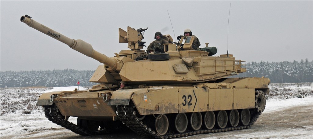 媒體報導,美方將於近日宣布對台軍售M1A2戰車(圖),外交部5日對此表示美方正進行相關審查程序。(圖取自維基百科網頁,版權屬公有領域)