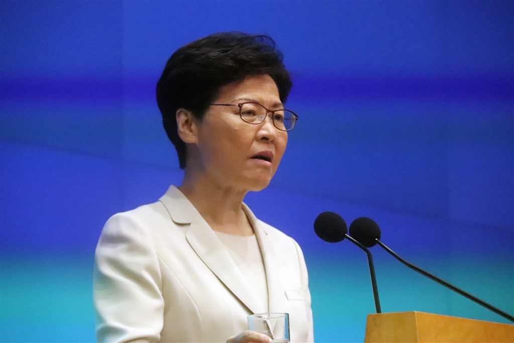 香港行政長官林鄭月娥欲約見大學學生會代表,但學生會拒絕並提出兩項前提,包括不追究反修例者與會面公開。(中央社檔案照片)