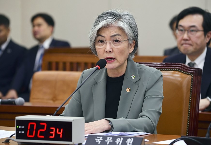 南韓外交部長官康京和3日表示,日本強化管制3項半導體原料出口南韓是不合情理且違背常識的報復性措施。(檔案照片/共同社提供)