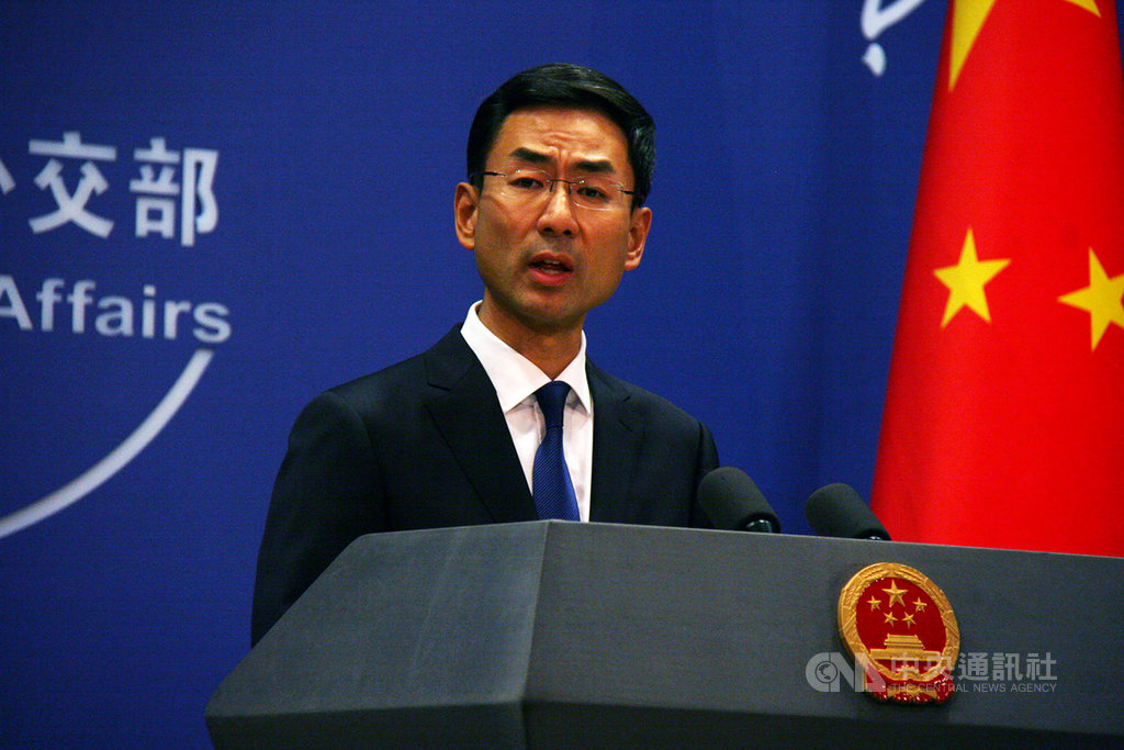 中國外交部發言人耿爽(圖)19日證實,中國國務院副總理劉鶴與美國財政部長梅努欽、貿易代表萊特海澤再次通話,討論落實兩國元首大阪會晤共識。中央社記者繆宗翰北京攝 108年7月19日