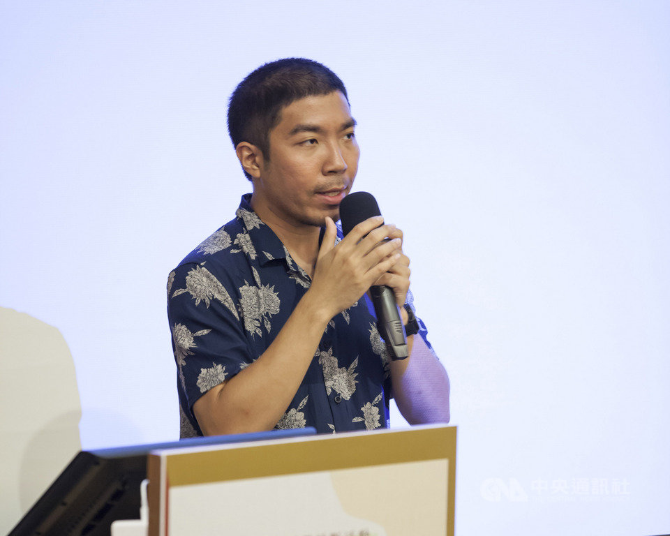 泰國喜劇片「音為愛」與「限時好友」的導演查揚諾布普拉寇(Chayanop Boonprakob)21日受邀在台北擔任講座講師,分享喜劇片創作經驗。(英雄旅程股份有限公司提供)中央社記者洪健倫傳真 108年7月21日