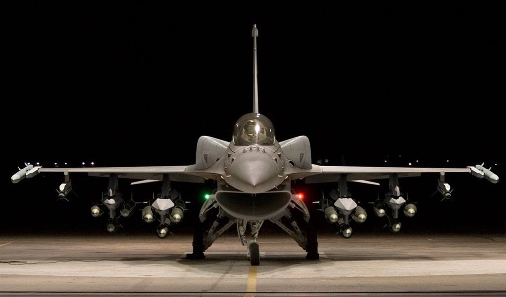 台灣向美採購66架F-16V戰機,空軍司令部16日宣布,未來將新增一個聯隊(圖取自facebook.com/lockheedmartin)