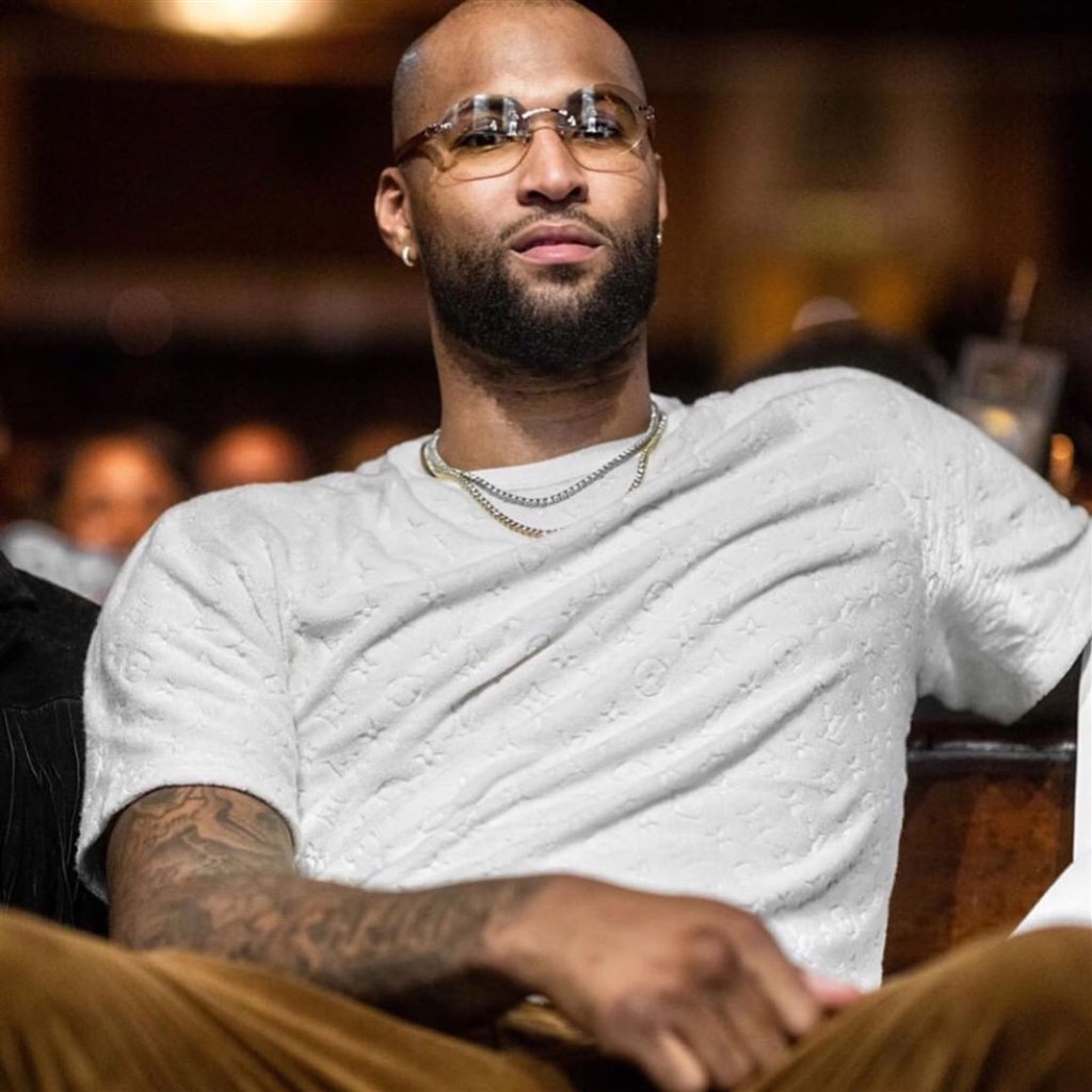 NBA中鋒球星「表弟」柯森斯因左膝十字韌帶撕裂,2019-20賽季恐整季報銷。(圖取自twitter.com/boogiecousins)