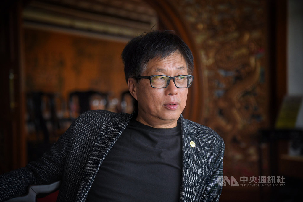 中國停發來台自由行通行證,圓山大飯店董事長林育生指出,緊縮政策其實也是給旅遊業者一個警訊,但他相信這樣只會讓台灣旅遊業體質變得更好,因為生意人不會坐以待斃。中央社記者王飛華攝 108年8月18日