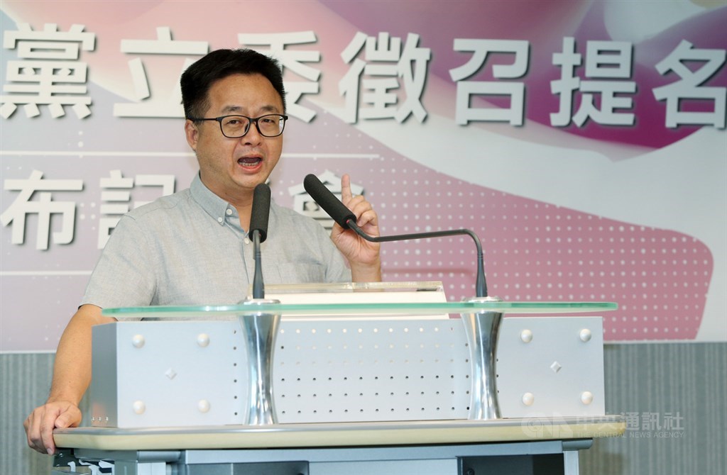 民進黨秘書長羅文嘉23日表示,與台聯協商達成共識,台北市南松山、新北市汐止兩個立委選區將共推並支持一組人參選。(中央社檔案照片)