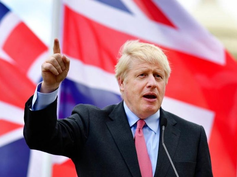 英國首相強生23日表示,英國脫歐後,他會將英國打造成一個國際化、外向型且自信的國家。(圖取自facebook.com/borisjohnson)
