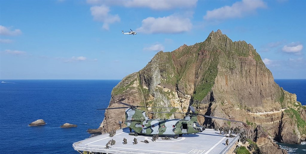 南韓25日起在日韓間有主權爭議的獨島(日本稱竹島)周邊海域舉行為期2天的軍事演習。(韓聯社提供)