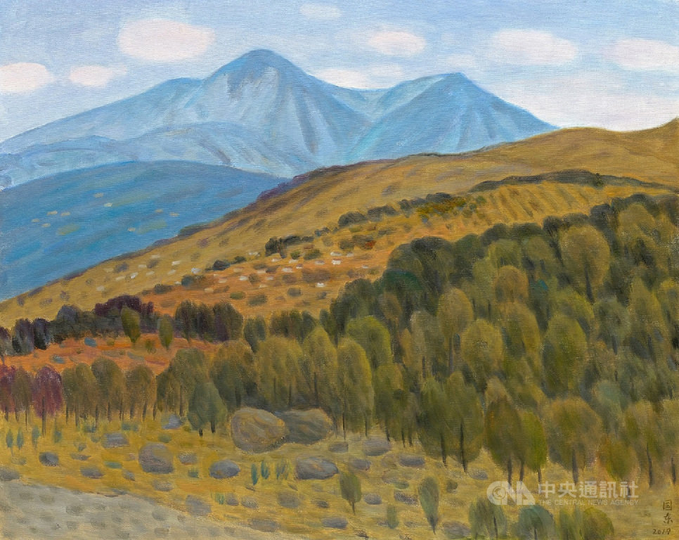 台中市當代藝術家聯展開幕活動25日舉行,今年共307名藝術家參與展出,其中最年長的是油畫類93歲的劉國東,以作品「高原樹林」參展。(大墩文化中心提供)中央社記者蘇木春傳真 108年8月25日