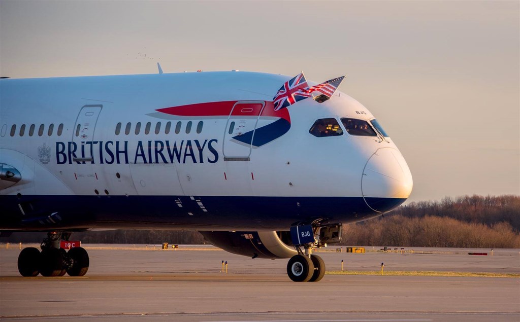 英國航空公司4000名機師9日因薪資爭議展開48小時罷工,導致近1600個航班停飛。(圖取自facebook.com/ britishairways)