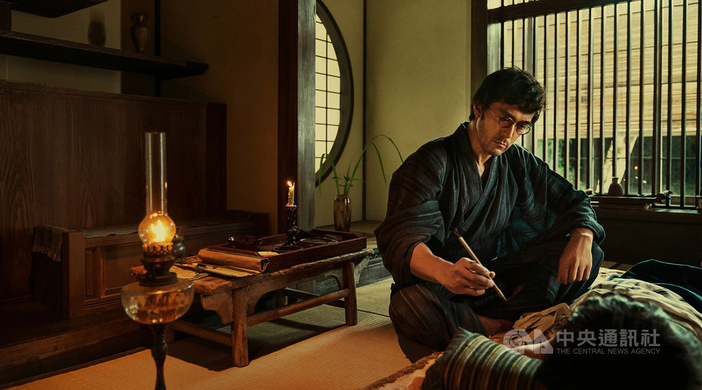 導演林書宇新作「夕霧花園」改編自馬來西亞作家陳團英的同名小說,獲選2019金馬影展閉幕片,故事發生在二次大戰馬來西亞的日軍戰俘營,日本男星阿部寬(圖)也受邀參與演出。(金馬執委會提供)中央社記者洪健倫傳真 108年9月10日