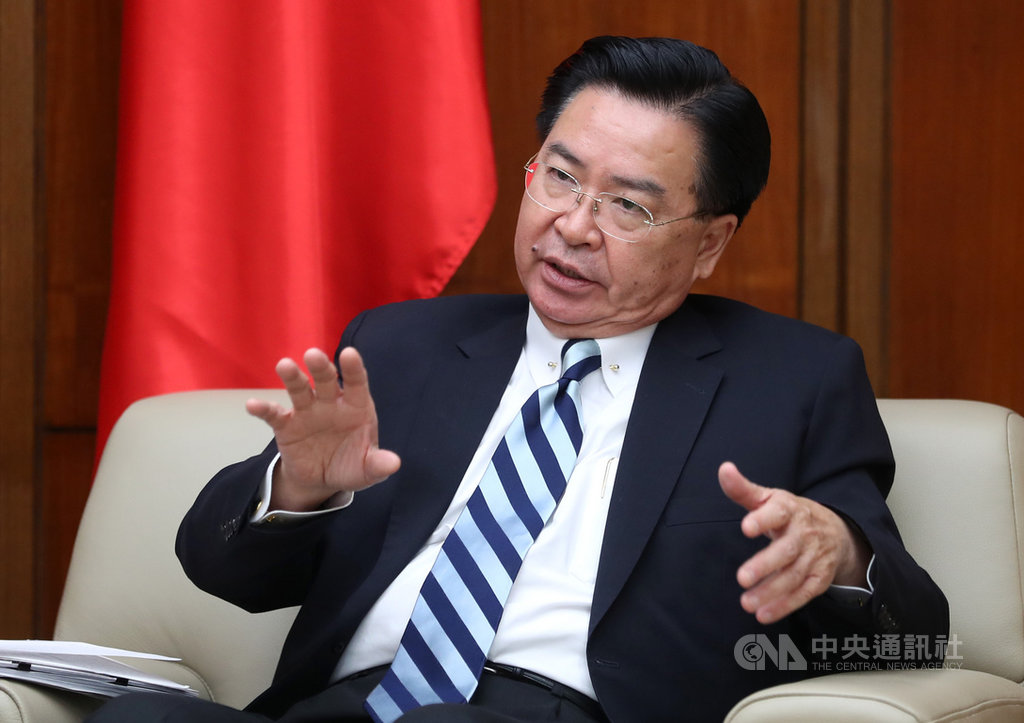 對於高度支持台灣的白宮國家安全顧問波頓遭美國總統川普開除,外交部長吳釗燮(圖)11日接受中央社專訪表示,台美關係仍然密切友好,美國白宮、國務院與國防部都有許多支持台灣的好朋友。中央社記者張皓安攝 108年9月11日